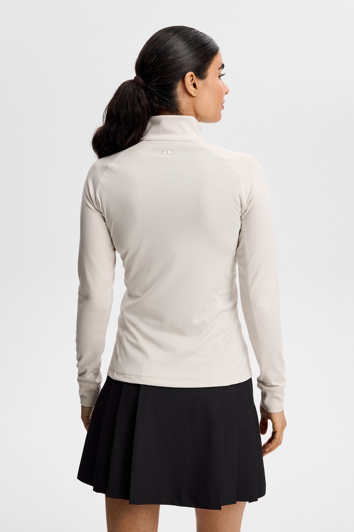 J.Lindeberg Mel Rib Mid Layer Moonbeam – front zipper and seam detail