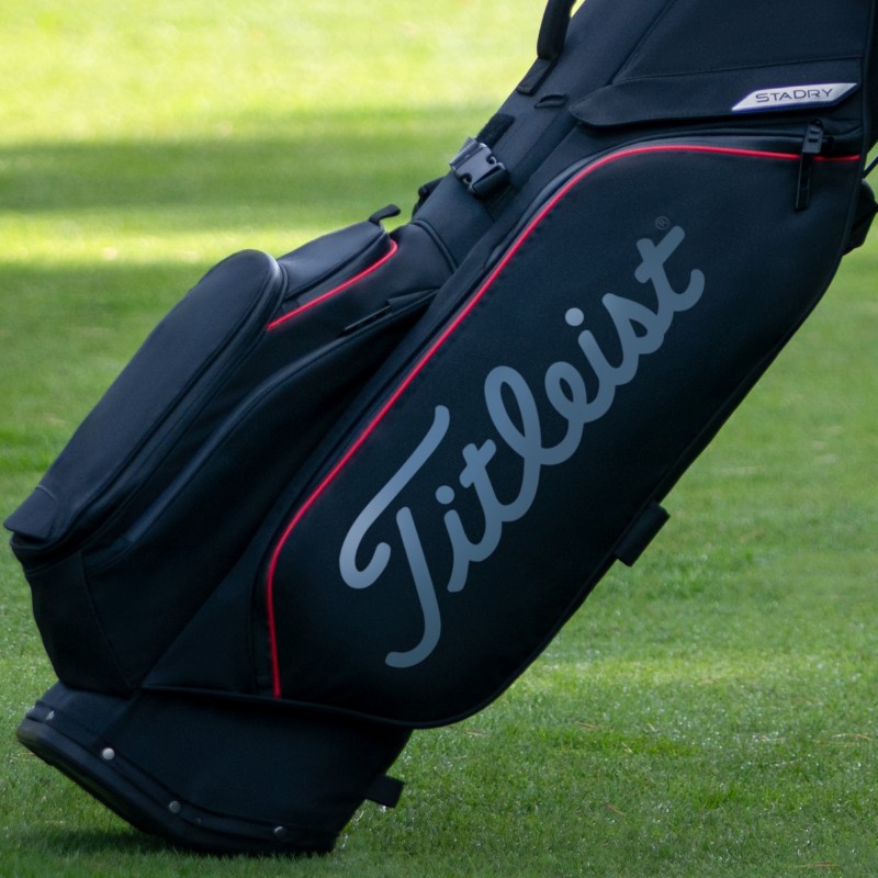 Titleist Players S5 StaDry improved organisation pockets