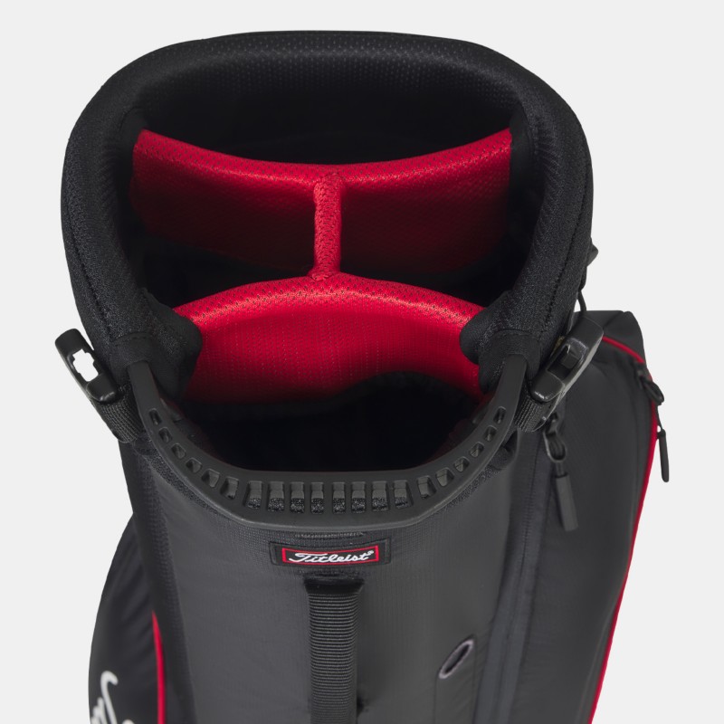 Ultra-lightweight 4-way top cuff detail on Titleist Players 4 Carbon