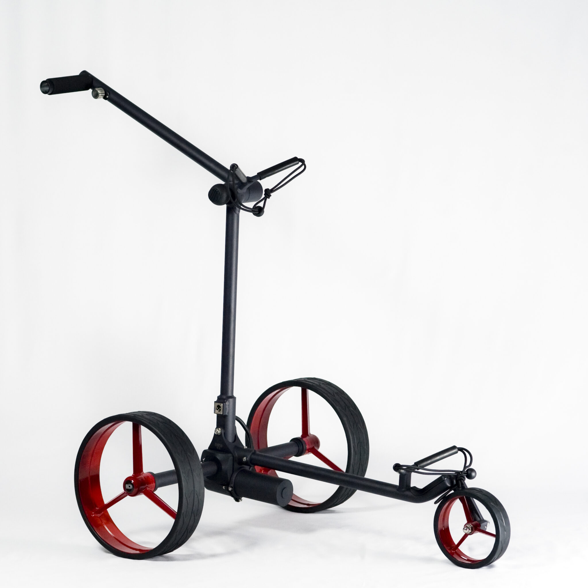 Davies Caddy SMART DHC electric trolley in black matt with differential drive