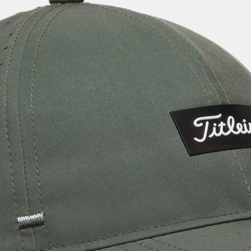 Unstructured Front Panels for enhanced fit