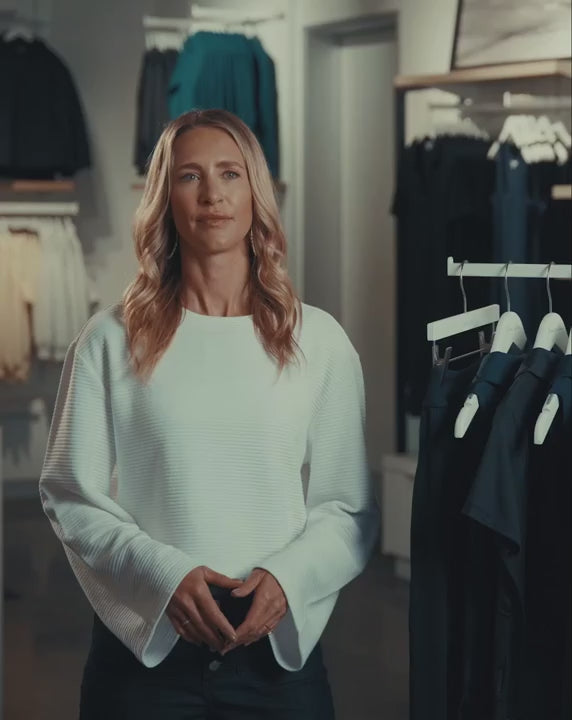 Moveknit Resilience Ankle Pant fabric and fit detail video preview