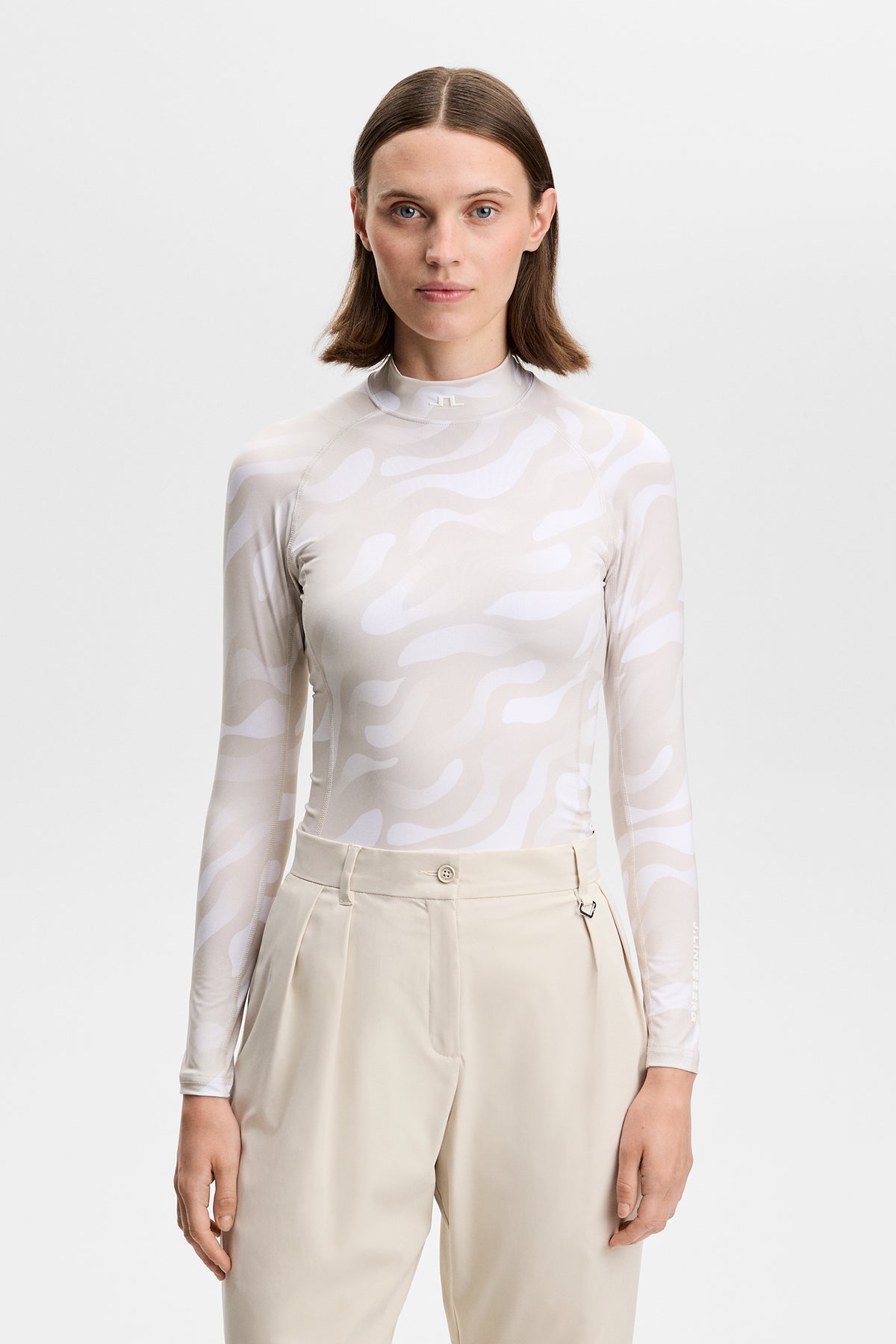 J.Lindeberg Ella Print Compression Top Bunker Fade Moonbeam White &ndash; lifestyle on course
