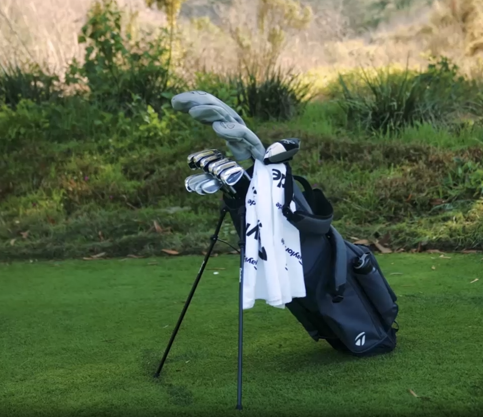 TaylorMade FlexTech Stand Bag in use on the course